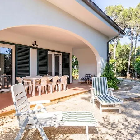 Lovely Near The Sea W/parking! Apartment *